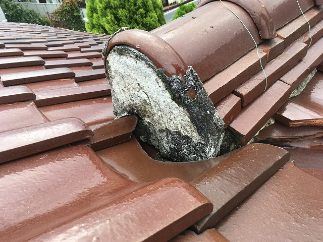 和型陶器瓦の工事も承ってます